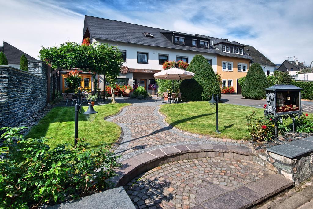 Wein & Gastehaus Hermeshof 호텔 트리텐하임 외부 사진